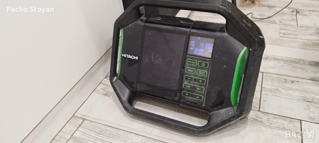 Работно радио Hitachi UR18DSAL , снимка 1