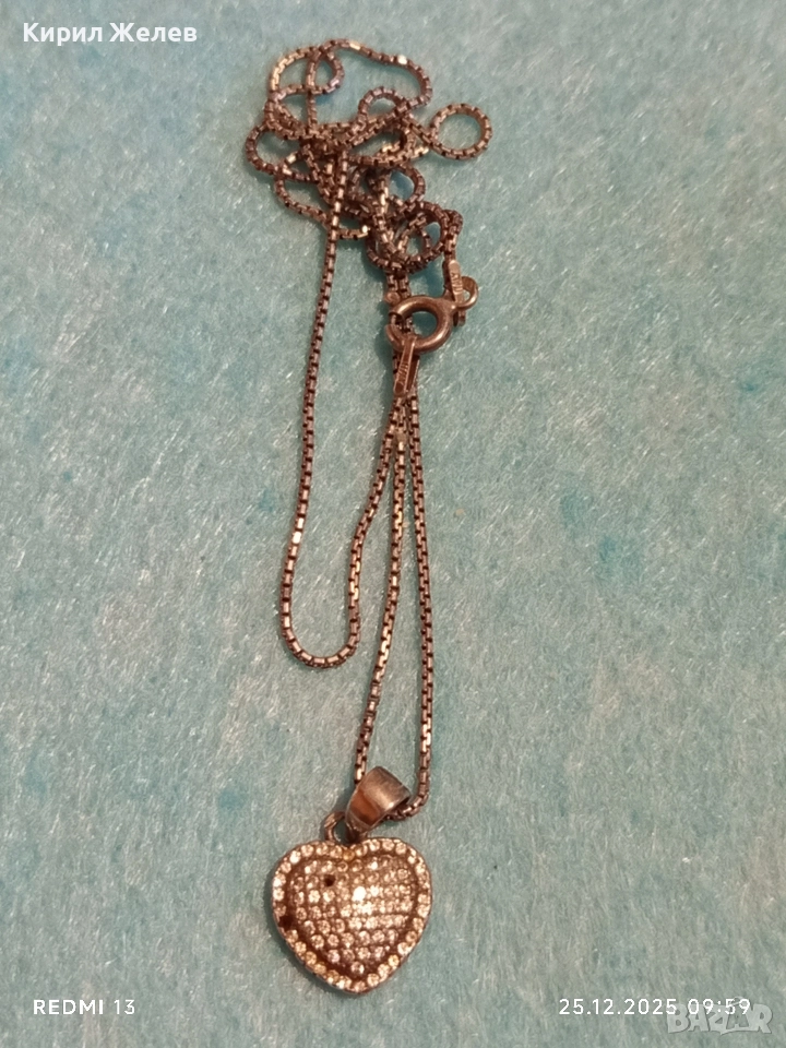 Скъпоценен сребърен пендант сърчице с блестящи цирконий и сребърна верижка 27426, снимка 1