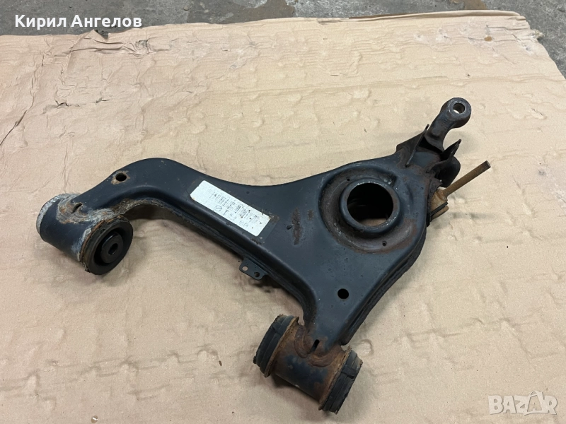 Преден десен носач за Mercedes E-class W210, снимка 1