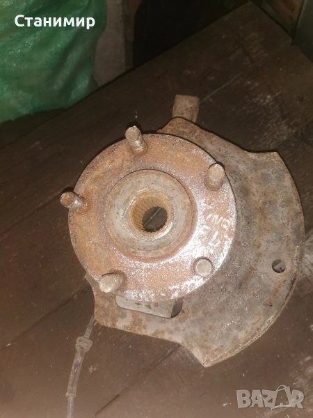 Шенкел ляв Нисан Алмера Тино 2.2 дизел 114 коня , снимка 1