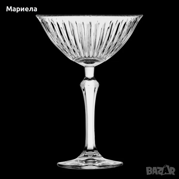 Чаши за Котейли / Чаши за Десерти със столче, снимка 1