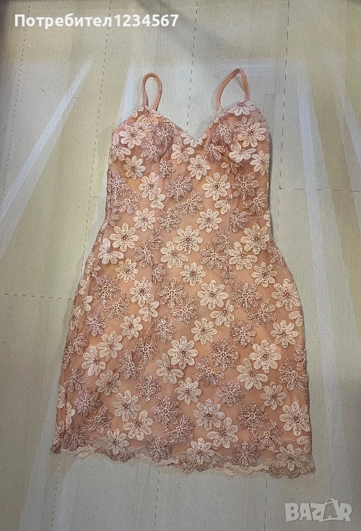 Нова рокля Alessa, снимка 1