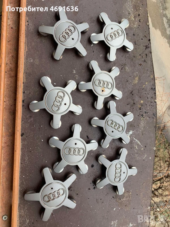 Audi Ауди капачка за джанта с номер 4f0601165n само за 15лв., снимка 1