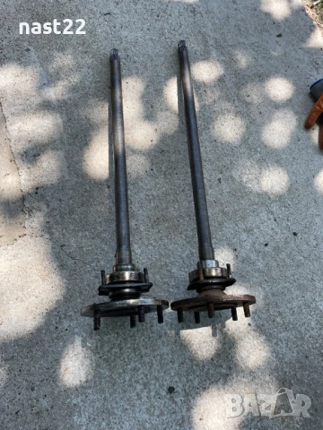 Задни полуоски  Сузуки Витара 2.0 V6 132 к.с 37/8, снимка 6 - Части - 51109490
