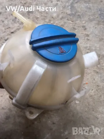 Казанче антифриз за Голф 5 Ауди А3 Пасат Туран VW Golf 5 Audi A3 8P Passat Touran 1K0121407A, снимка 2 - Части - 50192624