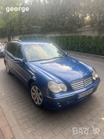Мерцедес Бенц С220 CDI, снимка 4 - Автомобили и джипове - 51839701