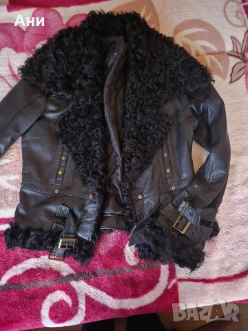 Дамско кожено яке