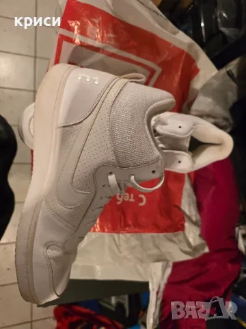 Nike маратонки , снимка 3 - Маратонки - 49425529