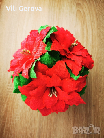 цветя от креп хартия, снимка 8 - Изкуствени цветя - 34015592