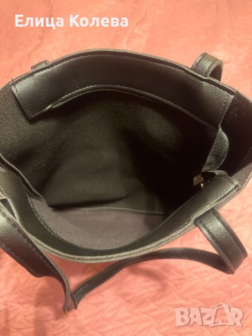 Черна кожена чанта, снимка 2 - Чанти - 43133794