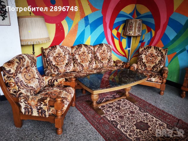 Диван тройка и два фотьойла от масивно дърво 