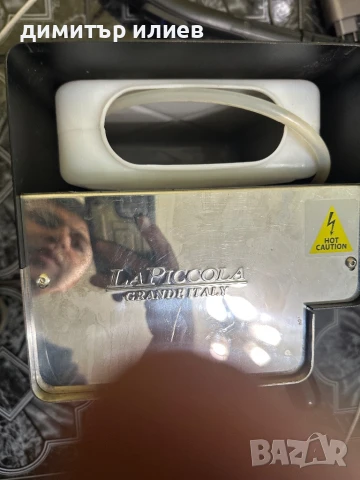 Кафемашина за хартиени дози La piccola Sara grande Italу, снимка 3 - Кафемашини - 51154962