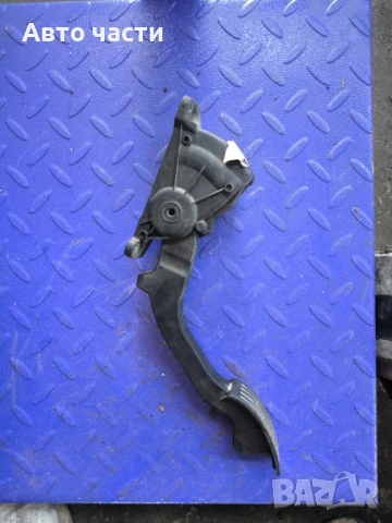 Потенциометър газ за Ford Kuga SUV I (02.2008 - 11.2012), № 6PV 008641-36