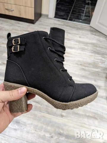 Чисто нови боти LC Waikiki 