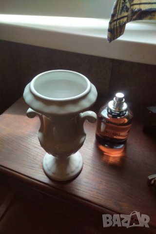 Порцеланова ваза стил барок , снимка 3 - Вази - 32430306