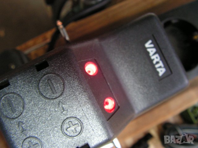 Зарядно оригинално, немско VARTA (AAA), ново., снимка 16 - Мрежови адаптери - 32523651