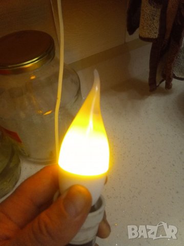 LED крушка с огнен ефект/пламък, снимка 5 - Лед осветление - 29538929