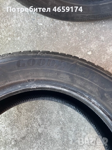 Зимни гуми GOOD YEAR 215/60/17, снимка 3 - Гуми и джанти - 52517001