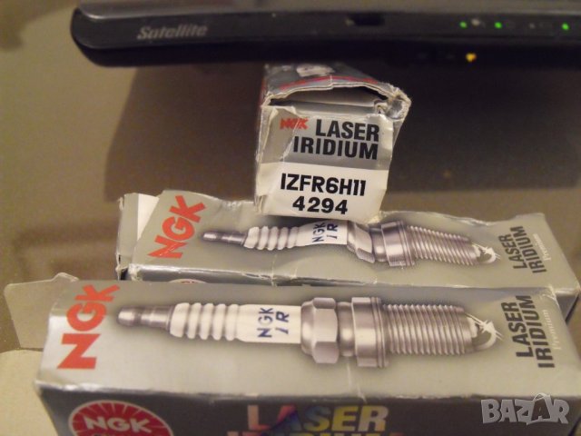 3 бр. NGK 4294 IZFR6H-11 лазерна иридиева запалителна свещ , снимка 5 - Части - 43562691