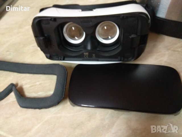 виртуалните очила Samsung Gear VR, снимка 1 - 3D VR очила за смартфон - 43092472