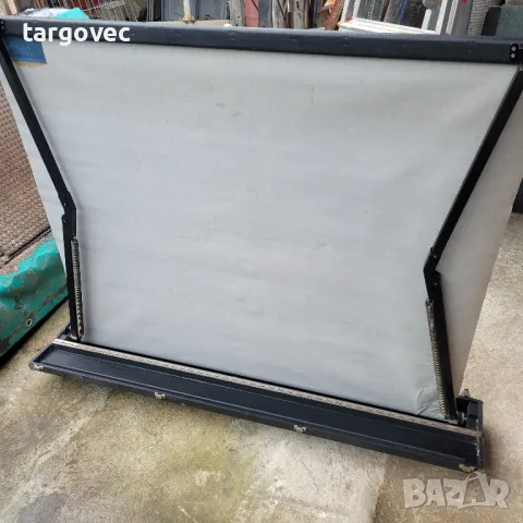 стар прожекционен екран в куфар, снимка 2 - Антикварни и старинни предмети - 48698519