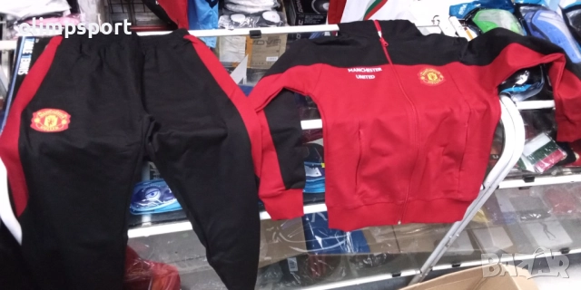 детски спортен екип Manchester united нов материя памук ликра джобове, качулка за дете с ръст 122-13