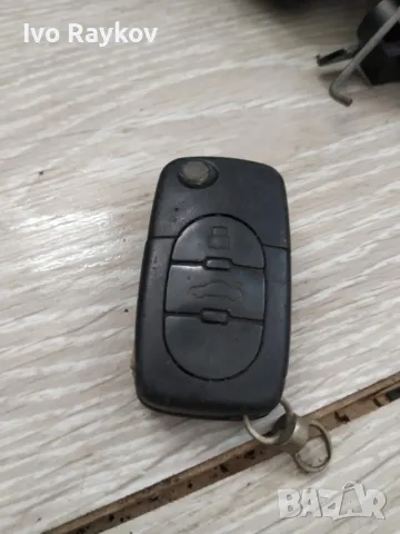 Ключ . дистанционно за Audi A6 , 2002, снимка 4 - Части - 47677202