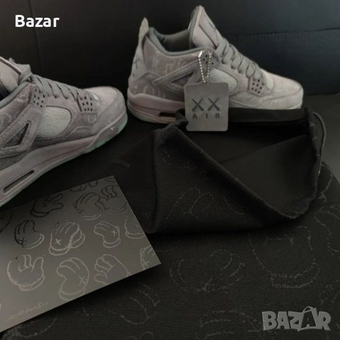 Nike Air Jordan 4 Retro KAWS Нови оригинални обувки Кецове Размер 42 Номер маратонки sneakers сиви, снимка 10 - Кецове - 38752115