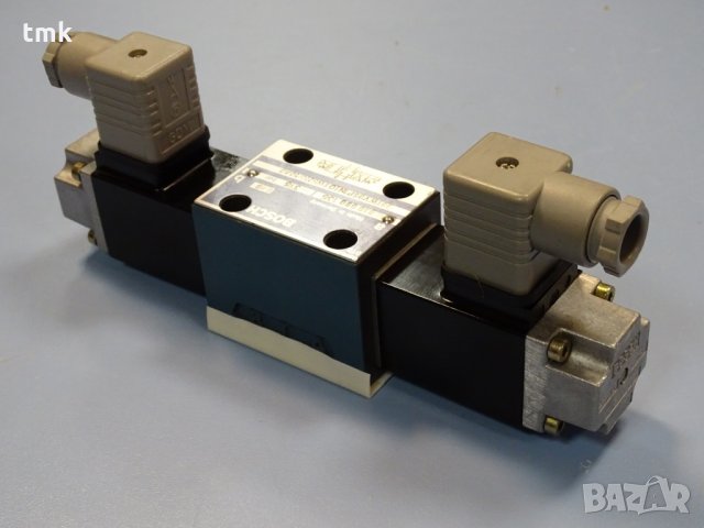 хидравличен разпределител BOSCH 0 810 090, снимка 4 - Резервни части за машини - 35032758