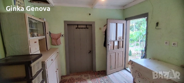 Продавам къща с двор, с. Срацимир, снимка 12 - Къщи - 51680827