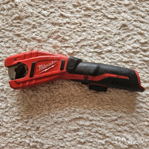 Millwaukee C12PC тръборез, ЛИПСВА режещото колело и оста му