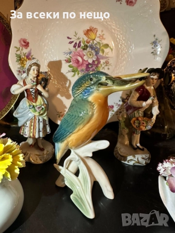 Karl Ens Germany - “Рибарчето” изключително красива птица с плячка в човката Код P1686