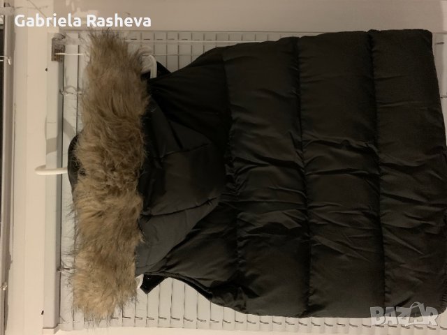 Елек от бенетон, снимка 2 - Детски якета и елеци - 27353101