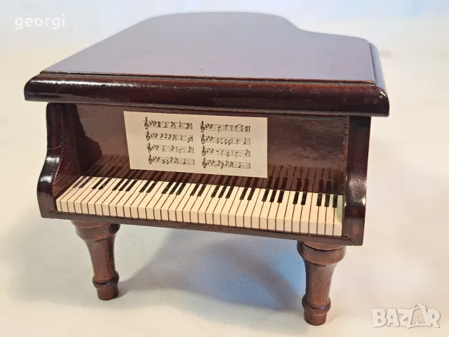 музикална кутия за бижута пиано 23/6