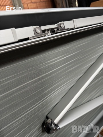 Тента Thule Omnistor 2.60 метрова (Оригинална за VW T5/T6), снимка 12 - Палатки - 52337555