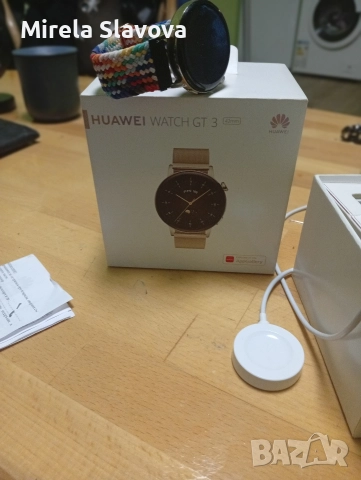 смарт часовник huawei gt 3 с шарена кайшка еластична много запазен 42 mm