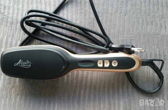 Четка за изглаждане е изправяне на коса.