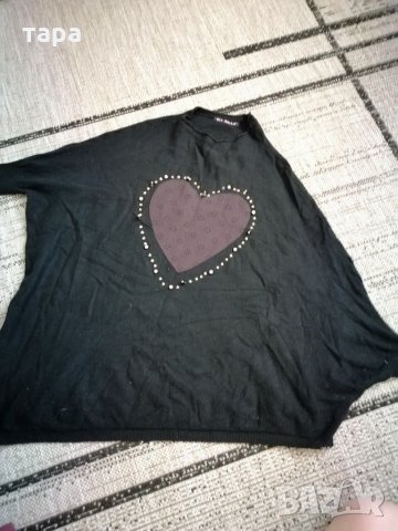 Интересна блуза прилеп