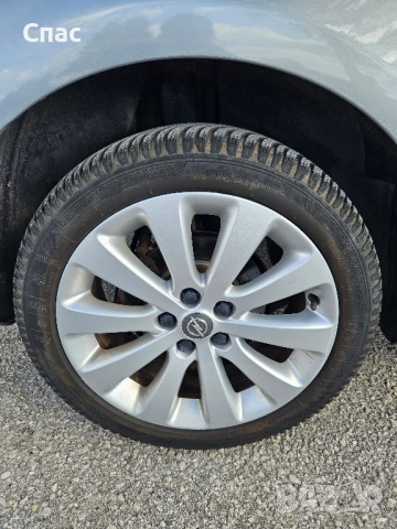 Опел Астра Sport Turet 1.3 CDTI !!!, снимка 8 - Автомобили и джипове - 52004912