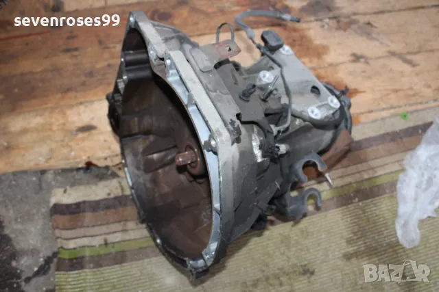 Скоростна кутия ръчна Форд Фиеста 6 2011 1.4tdci 68hp Ford Fiesta 6   8A6R-7002-EA, снимка 3 - Части - 48315434