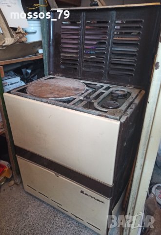 Нафтова печка Балкан, снимка 2 - Отоплителни печки - 43690101