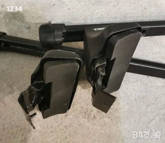 Багажник напречни греди THULE рейки за Ford Focus , снимка 4 - Аксесоари и консумативи - 48822076