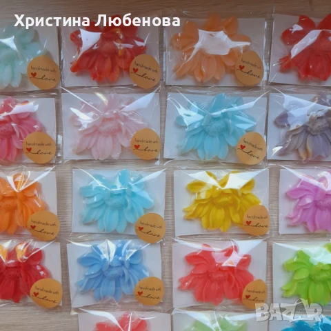 Глицеринови цветя, снимка 3 - Декорация за дома - 51382990