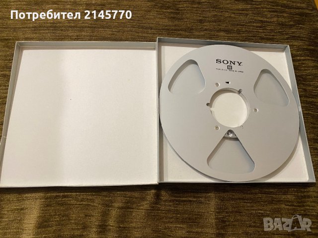 Празна алуминиева магнетофонна ролка Sony 26cm FeCr с оригинална кутия, снимка 2 - Други - 43352803