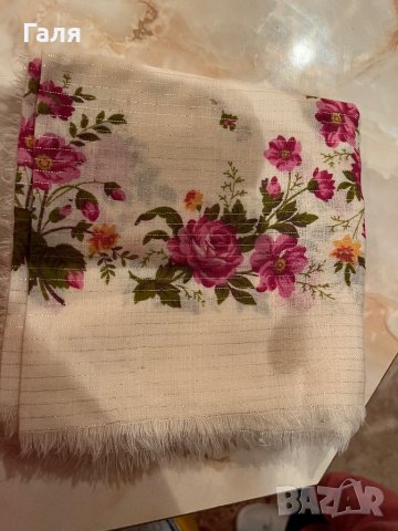 Дамски кърпи за глави( шалове), снимка 3 - Шалове - 35116481