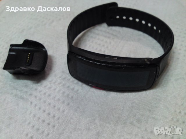 Samsung Gear Fit R350, снимка 4 - Смарт гривни - 31914802