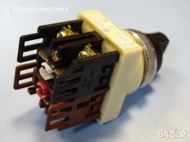 бутон селекторен FUJI Electric AH25-P3 AHX-291 selector switch, снимка 7 - Резервни части за машини - 49192295