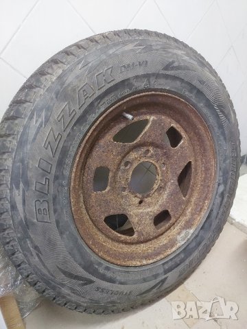 гуми 16" Blizzak , снимка 2 - Гуми и джанти - 43007943