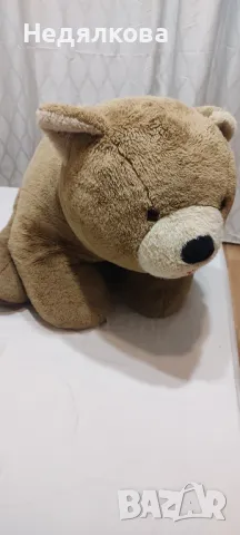 Голямо плюшено мече.