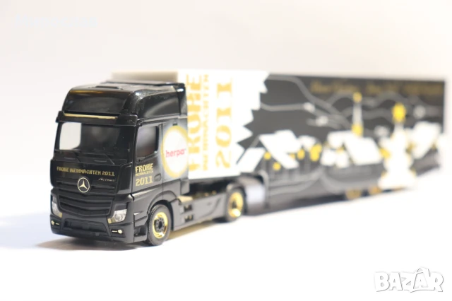 HERPA H0 1/87 MERCEDES BENZ ACTROS  KАМИОН МОДЕЛ ВЛЕКАЧ ТИР, снимка 3 - Колекции - 51158599